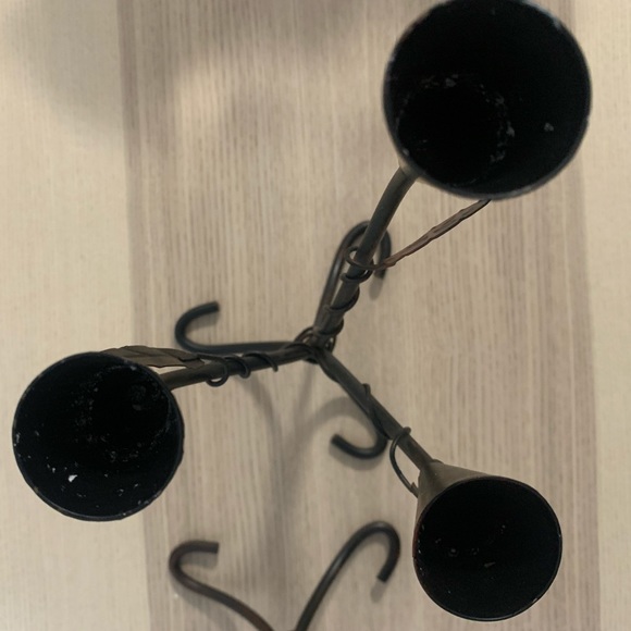 2 Vintage Lily like candle holders - Picture 6 of 7